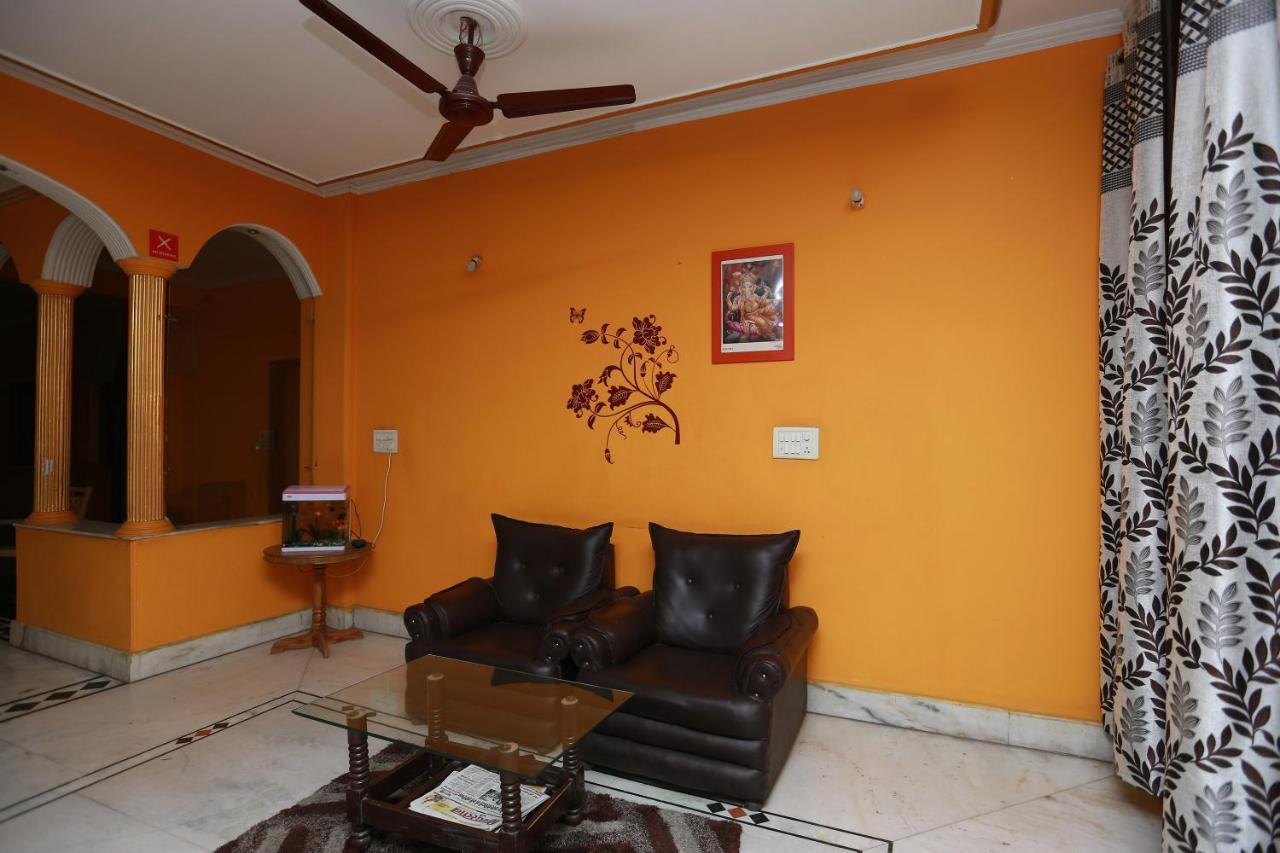 Oyo 11752 Hotel Sun Palace Residency Indirapuram Εξωτερικό φωτογραφία